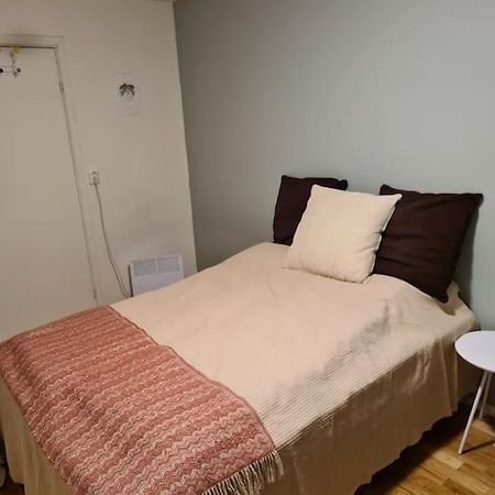 טרומסה Small Studio Appartment מראה חיצוני תמונה