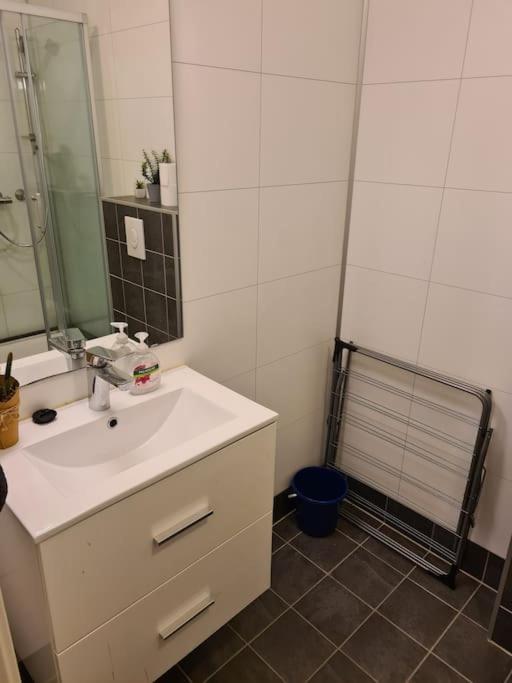 טרומסה Small Studio Appartment מראה חיצוני תמונה