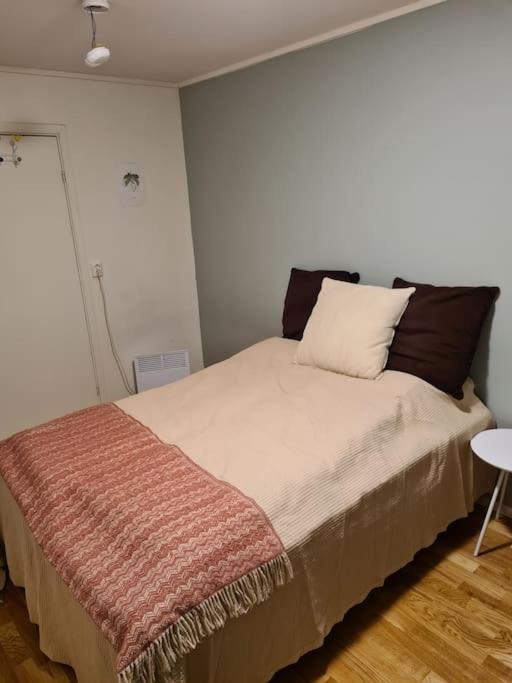 טרומסה Small Studio Appartment מראה חיצוני תמונה